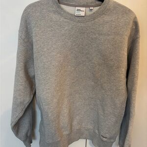 Aritzia Heather Gray Crewneck Sweater